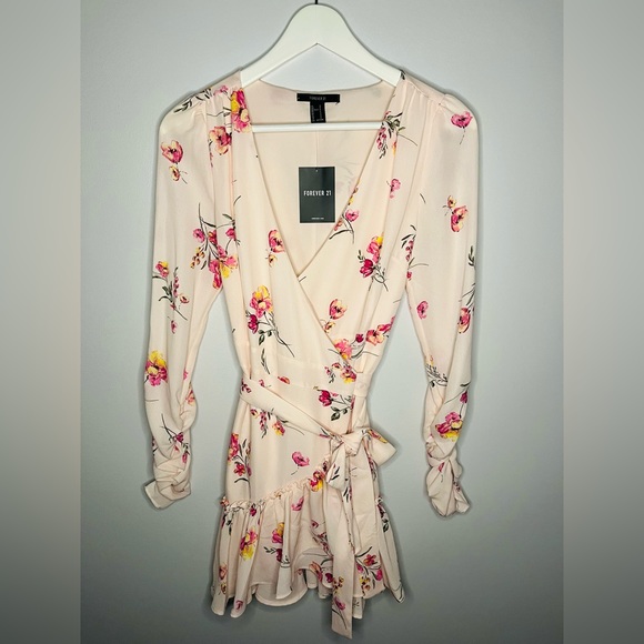 NWT FOREVER 21 PINK FLORAL WRAP LONG SLEEVE DRESS - Picture 3 of 5
